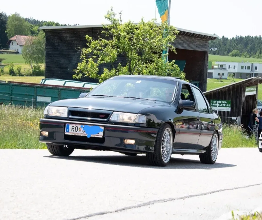 Opel Vectra 1993 photo 2