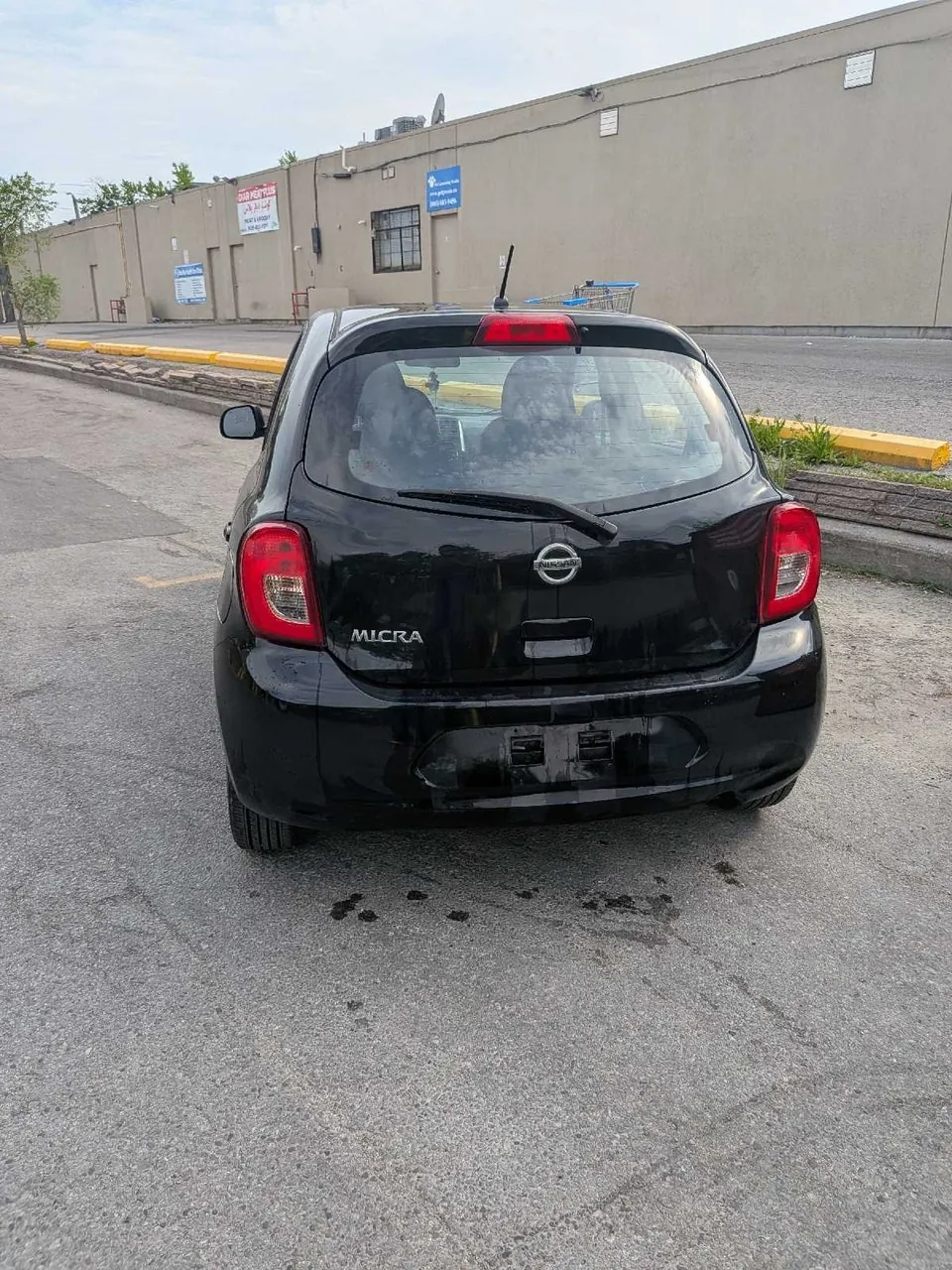 Nissan Micra 2017 photo 4