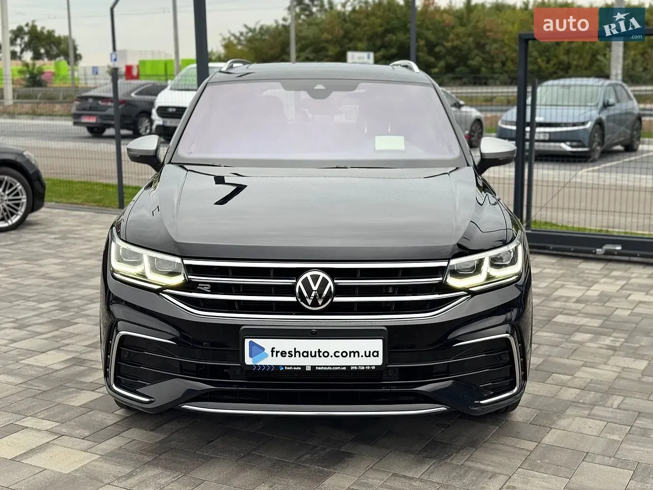 Volkswagen Tiguan Allspace 2022 photo 2