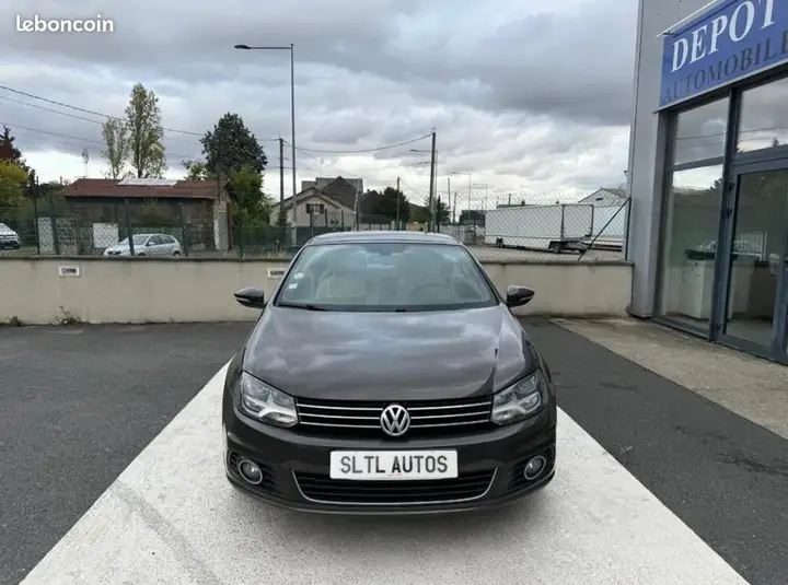 Volkswagen Eos 2012 photo 2