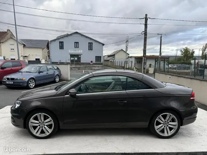 Volkswagen Eos 2012 photo 4