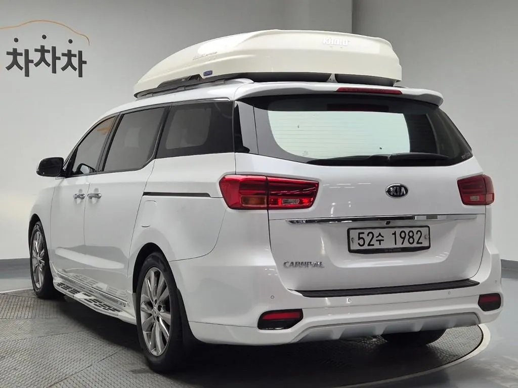 Kia Carnival 2019 photo 2