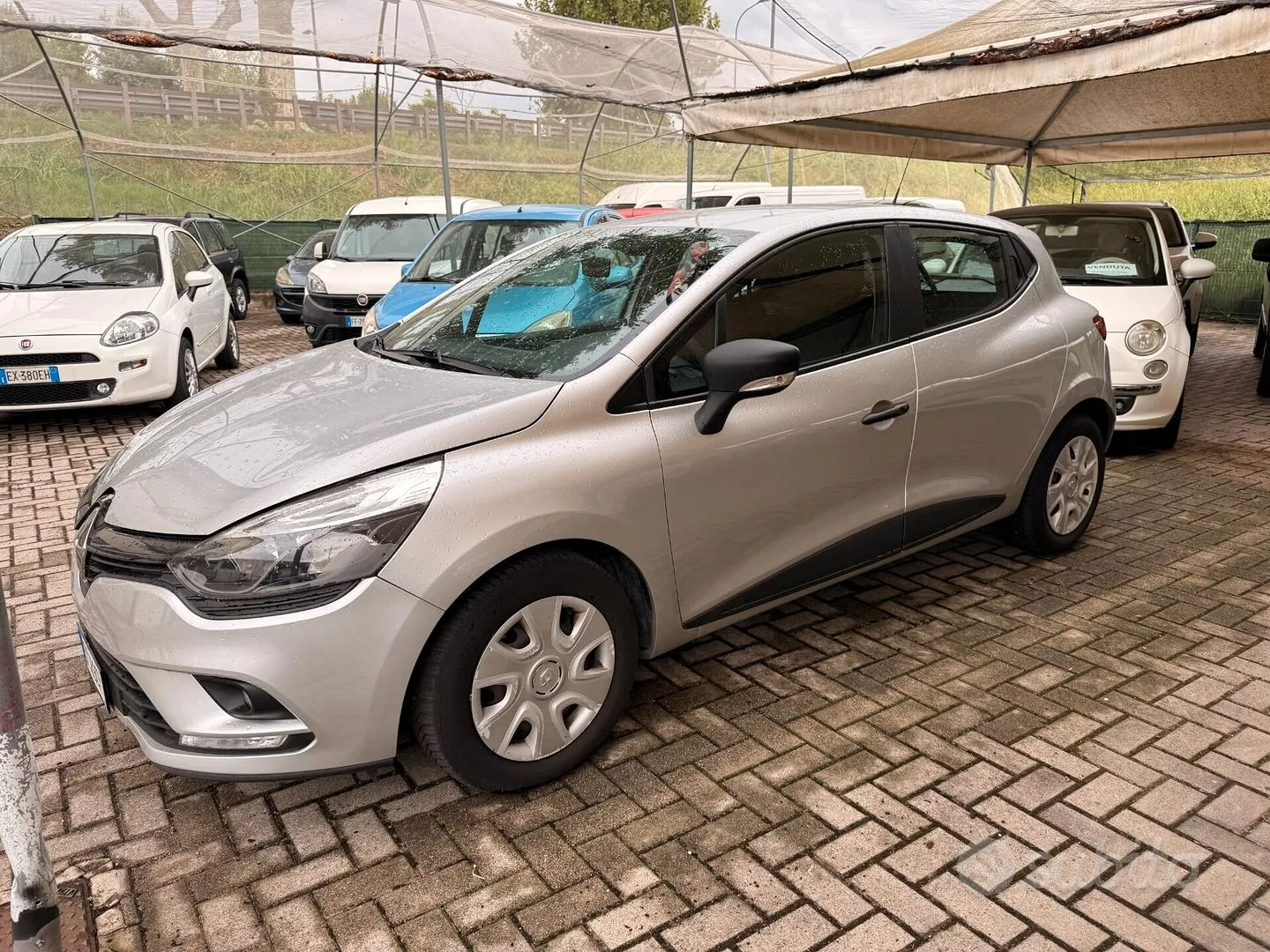 Renault Clio Van 2017 photo 2