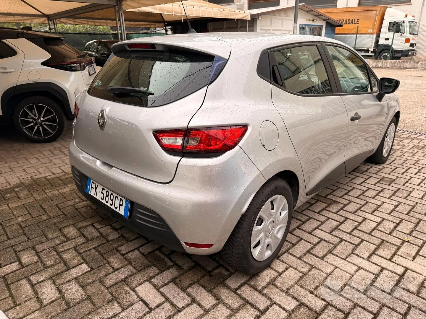 Renault Clio Van 2017 photo 4
