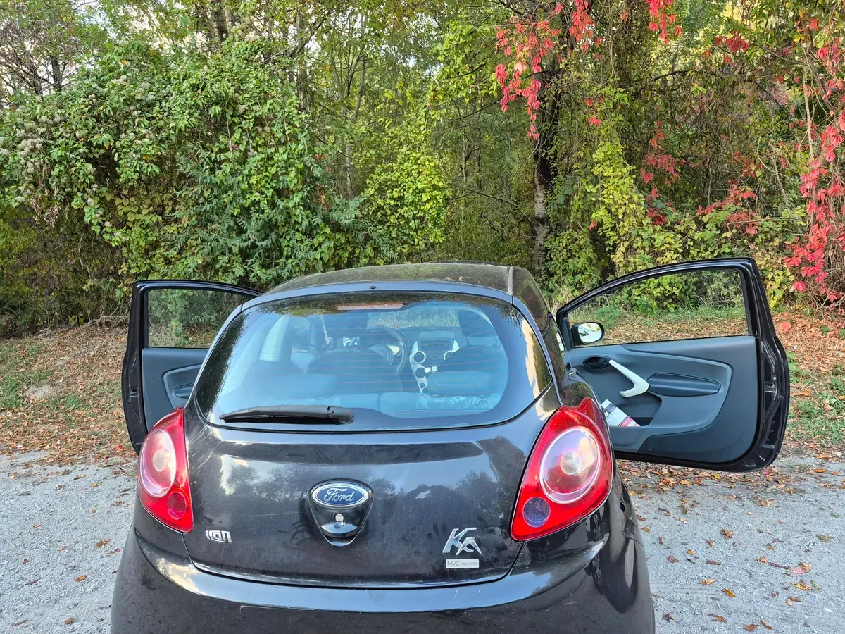 Ford Ka 2011 photo 2