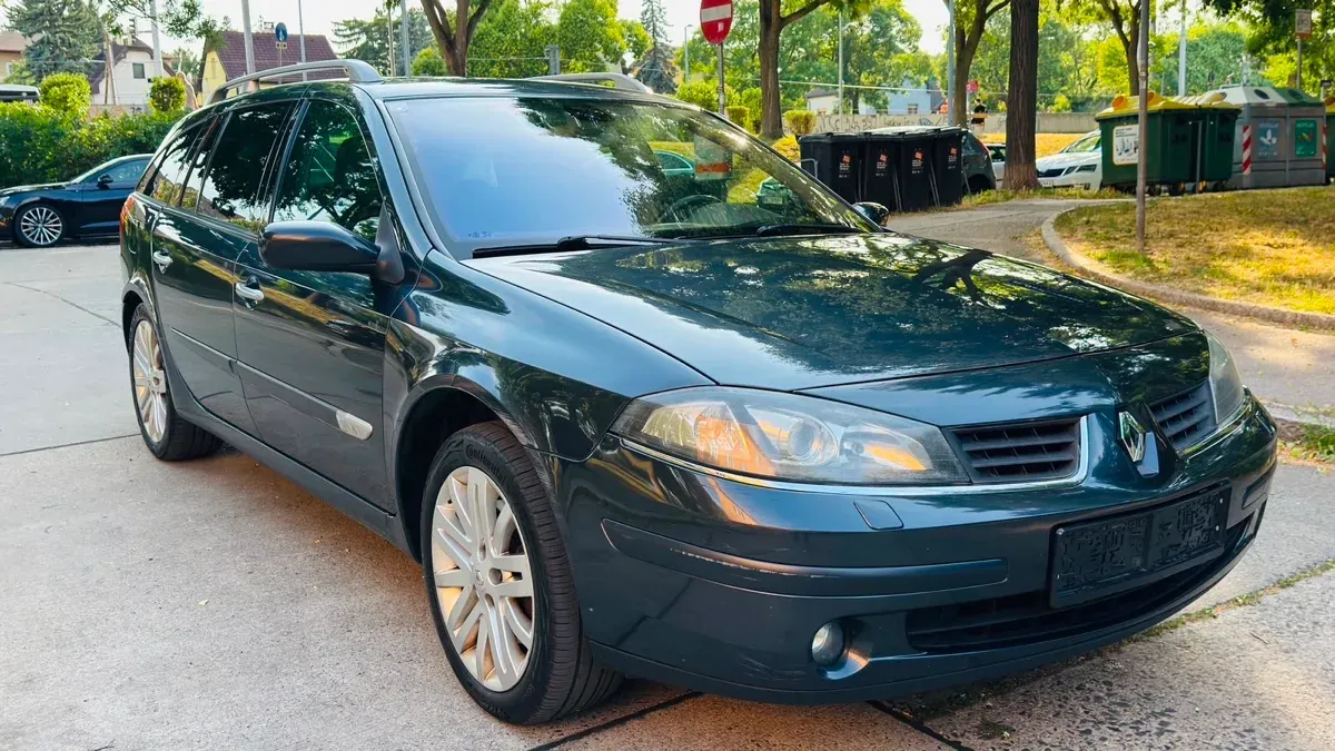 Renault Laguna