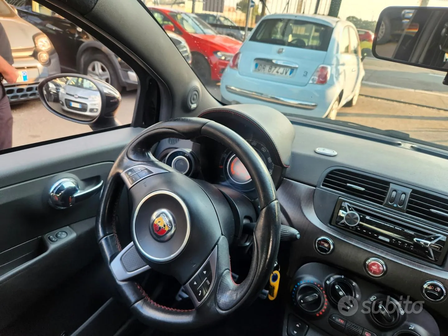 Abarth 500 2011 photo 5