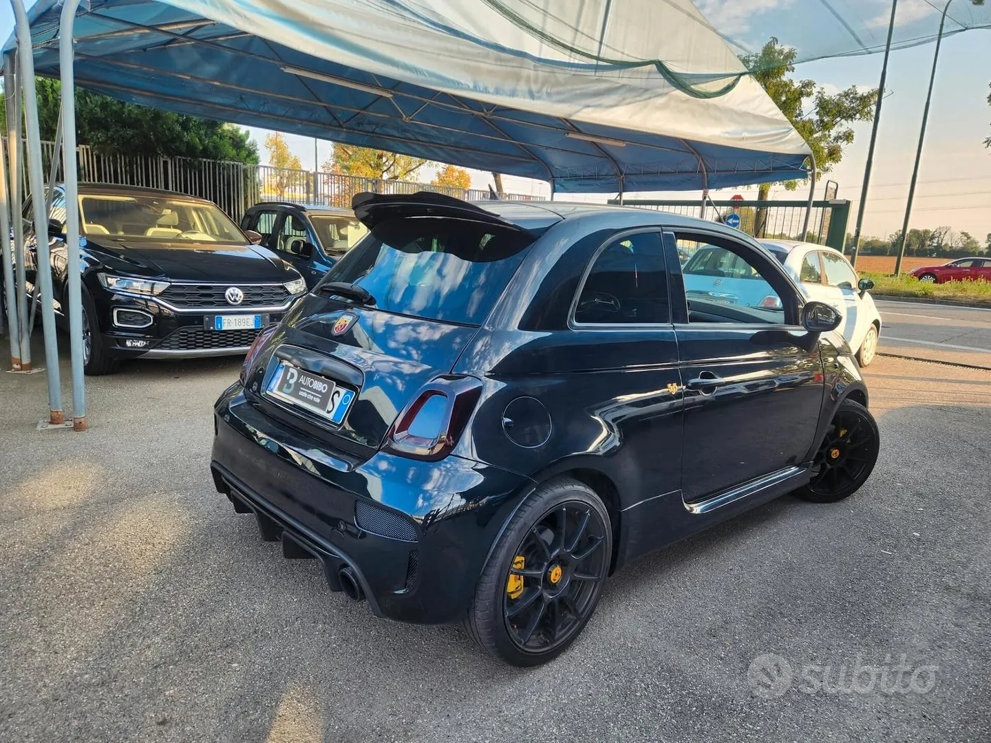Abarth 500 2011 photo 3
