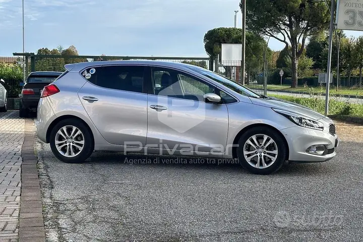Kia Ceed 2015 photo 4