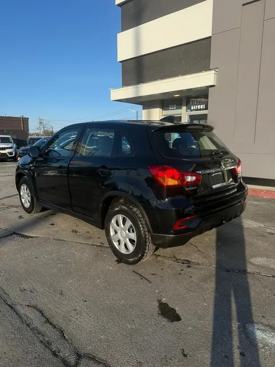 Mitsubishi Rvr 2019 photo 3
