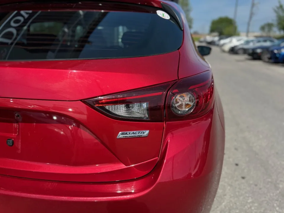 Mazda Mazda3 2016 photo 5
