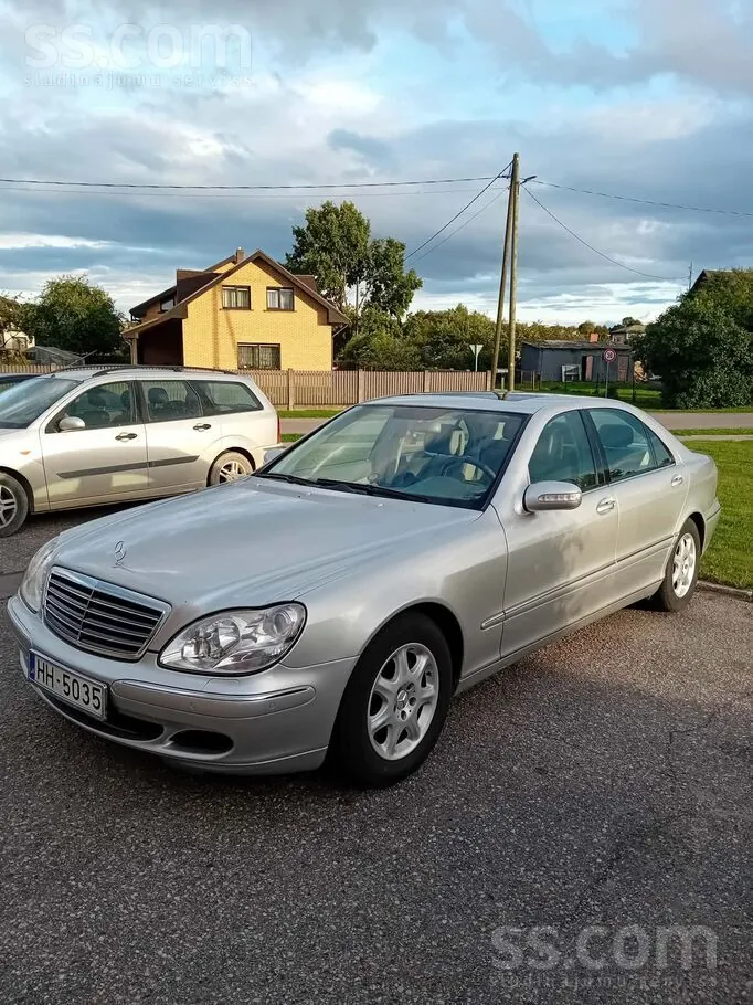 Mercedes-Benz S320