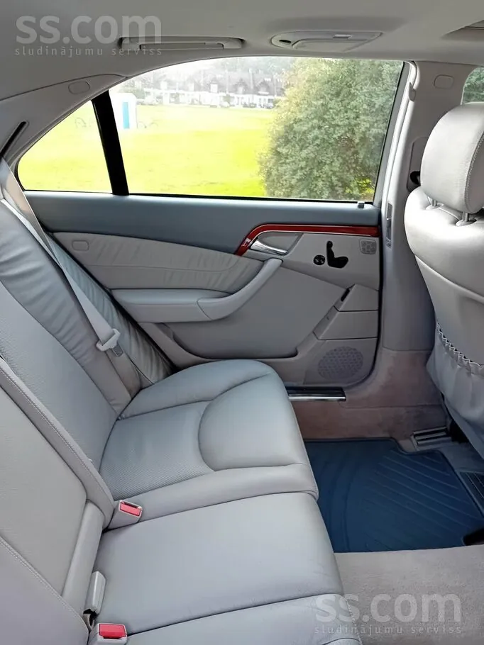 Mercedes-Benz S320 2005 photo 5