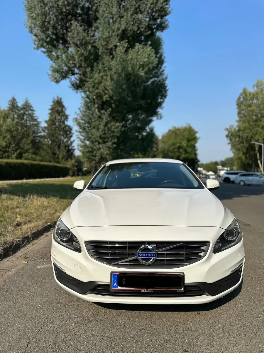 Volvo V60 2014 photo 3