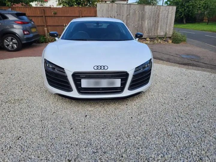 Audi R8 2015 photo 4