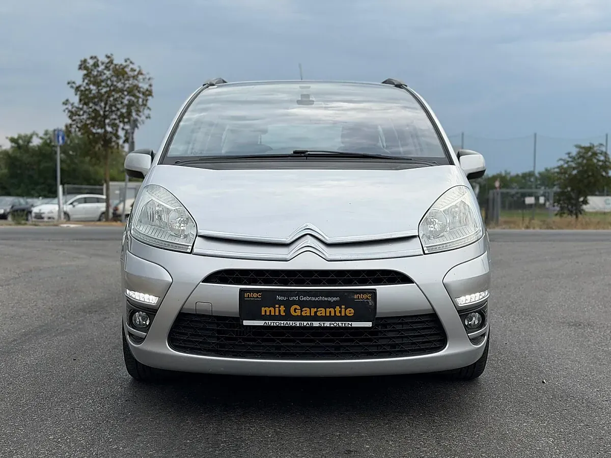 Citroen Grand C4 Picasso 2013 photo 2