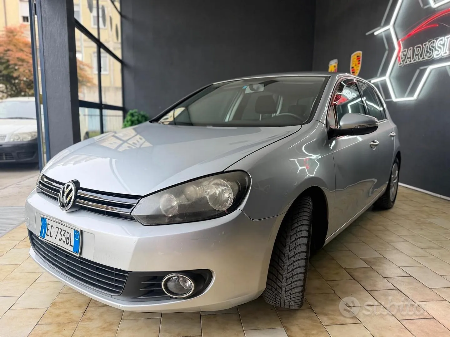 Volkswagen Golf 2010 photo 3