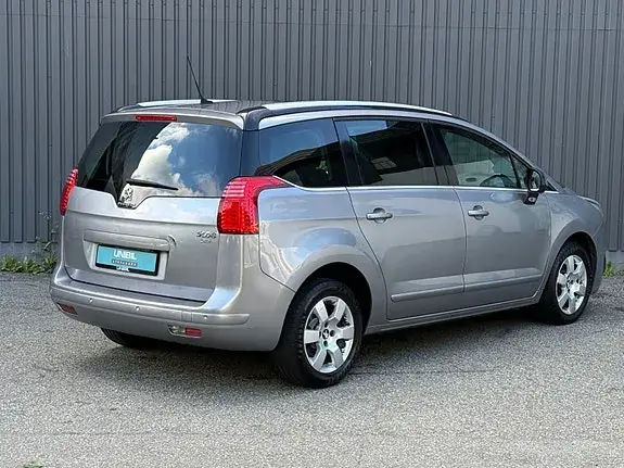 Peugeot 5008 2014 photo 4