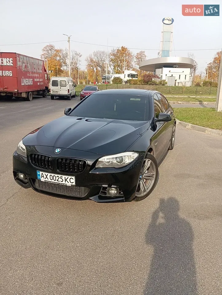 BMW 5 Series 2012 photo 4