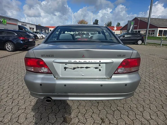 Mitsubishi Galant 1999 photo 4