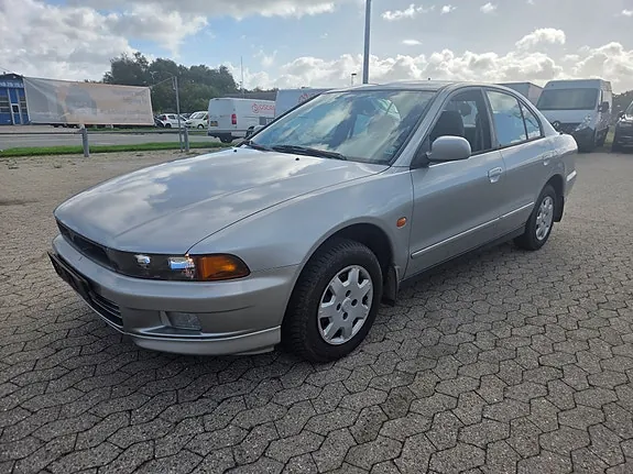 Mitsubishi Galant
