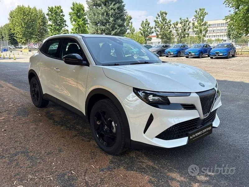Alfa Romeo Junior 2025 photo 5