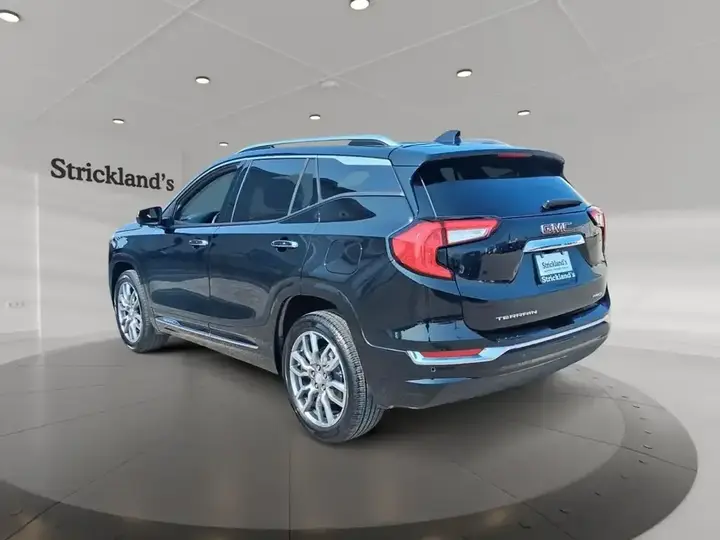 GMC Terrain 2024 photo 4