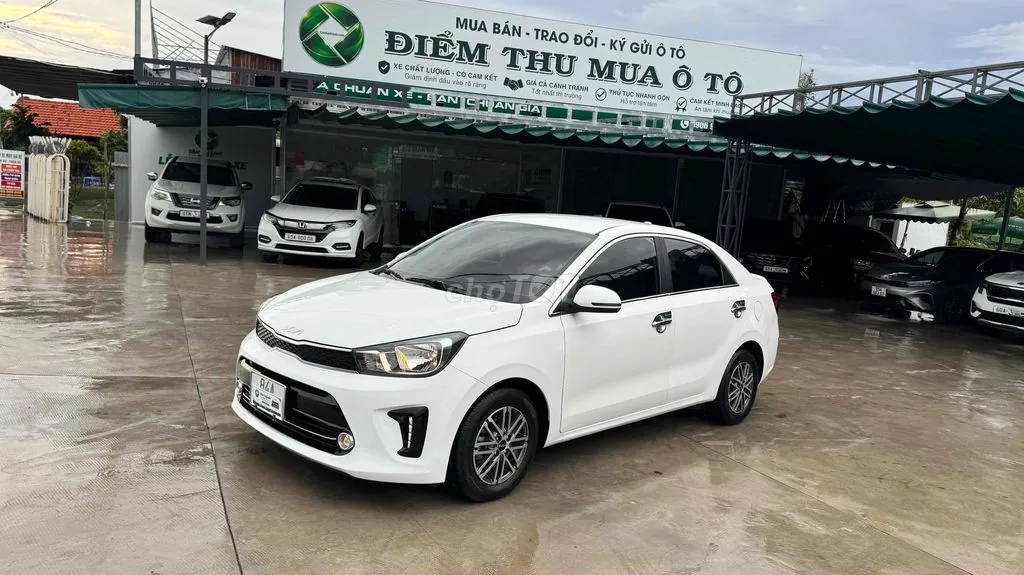 Kia Soluto 2022 photo 5