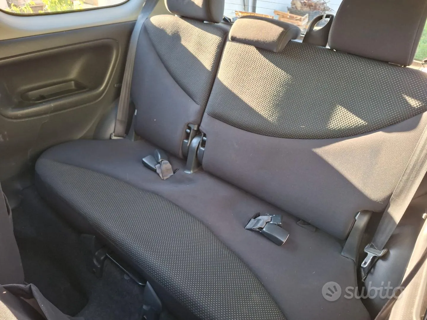 Toyota Yaris 2002 photo 5