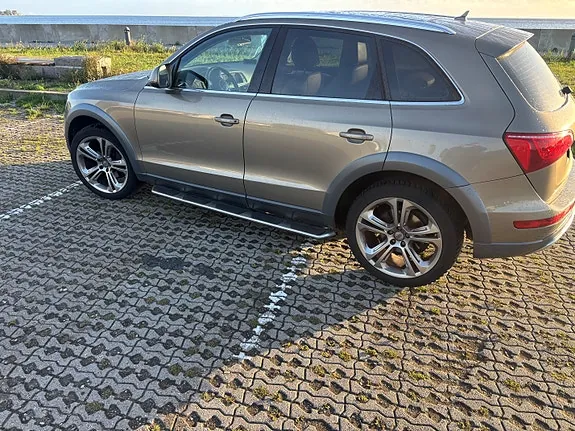 Audi Q5 2010 photo 3