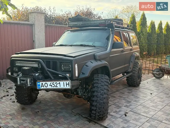 Jeep Cherokee 1997 photo 2
