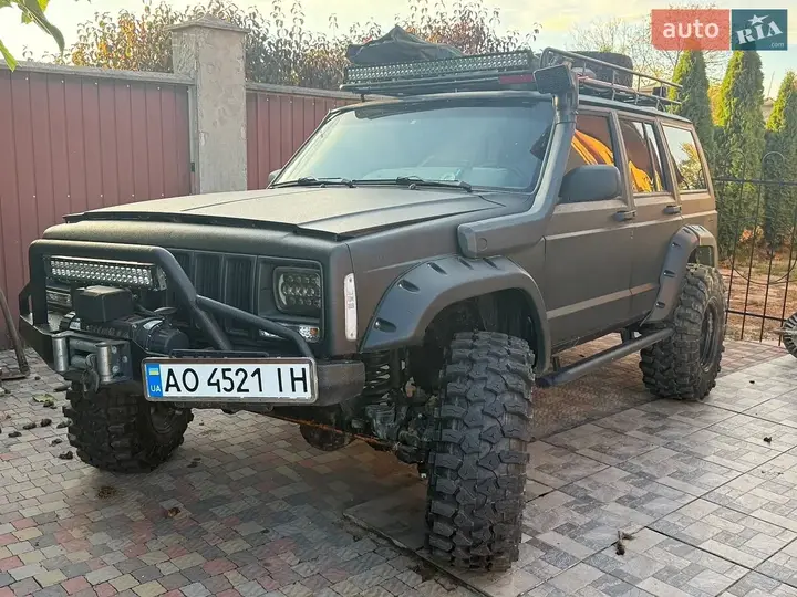 Jeep Cherokee 1997 photo 3