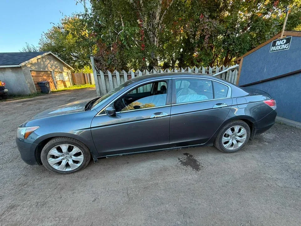 Honda Accord 2009 photo 3