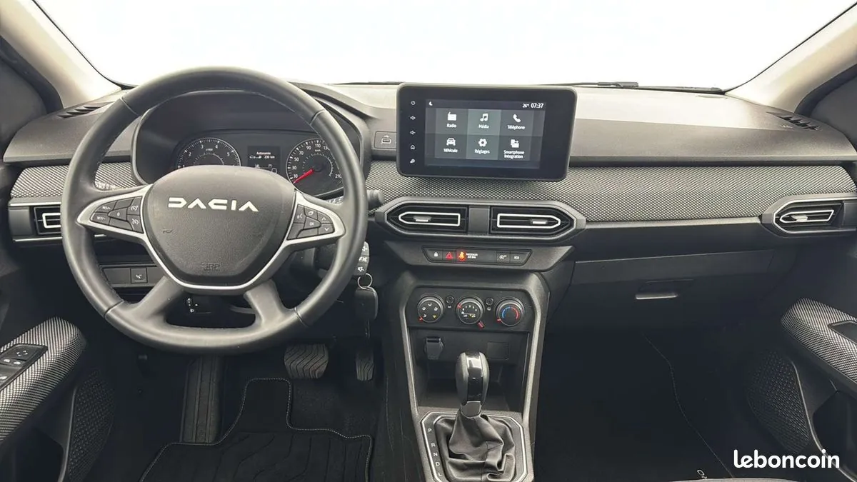 Dacia Sandero 2024 photo 3