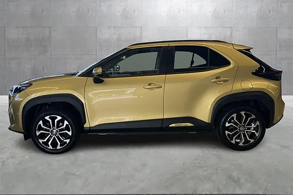 Toyota Yaris Cross 2022 photo 2