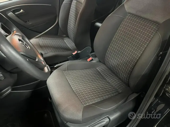 Volkswagen Polo 2017 photo 4