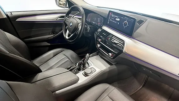 BMW 520D 2023 photo 3