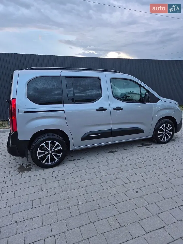 Citroen Berlingo 2025 photo 3
