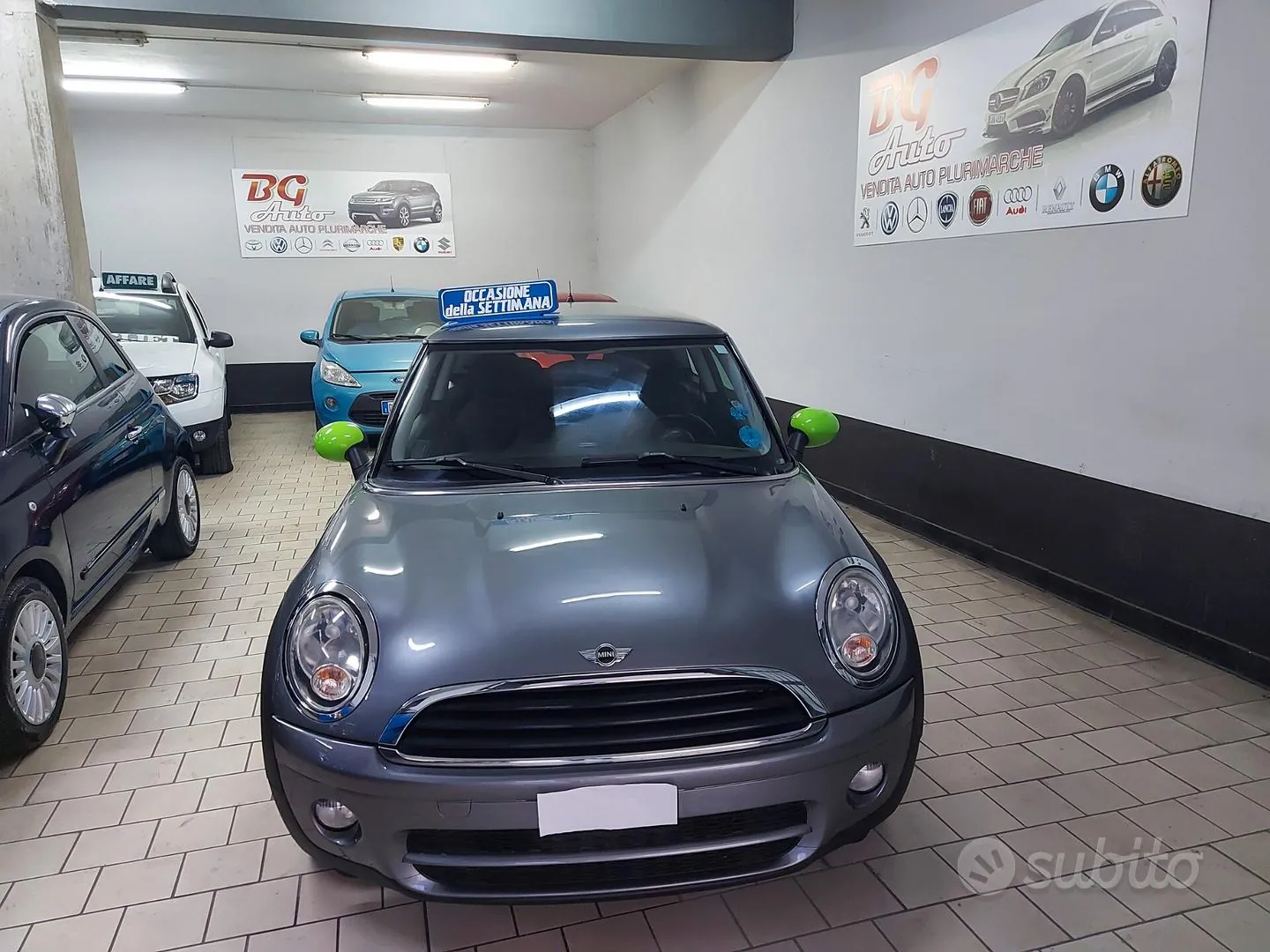 Mini Cooper 2010 photo 2