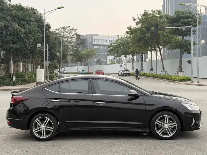 Hyundai Elantra 2021 photo 5