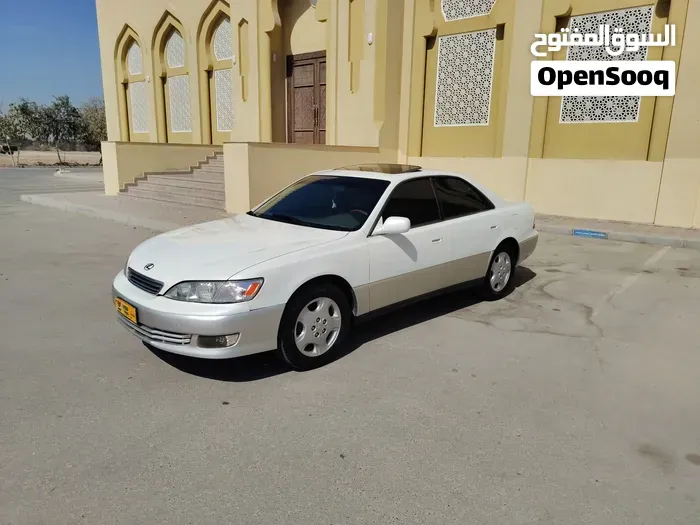 Lexus Es300