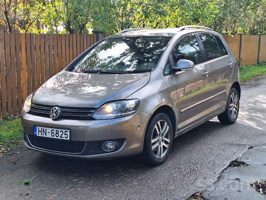Volkswagen Golf Plus 2010 photo 3