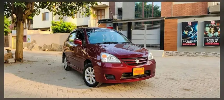 Suzuki Liana