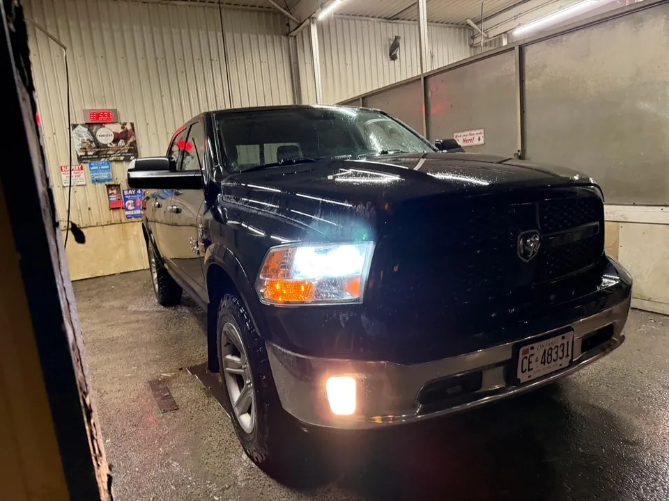 Dodge Ram 1500 2013 photo 2