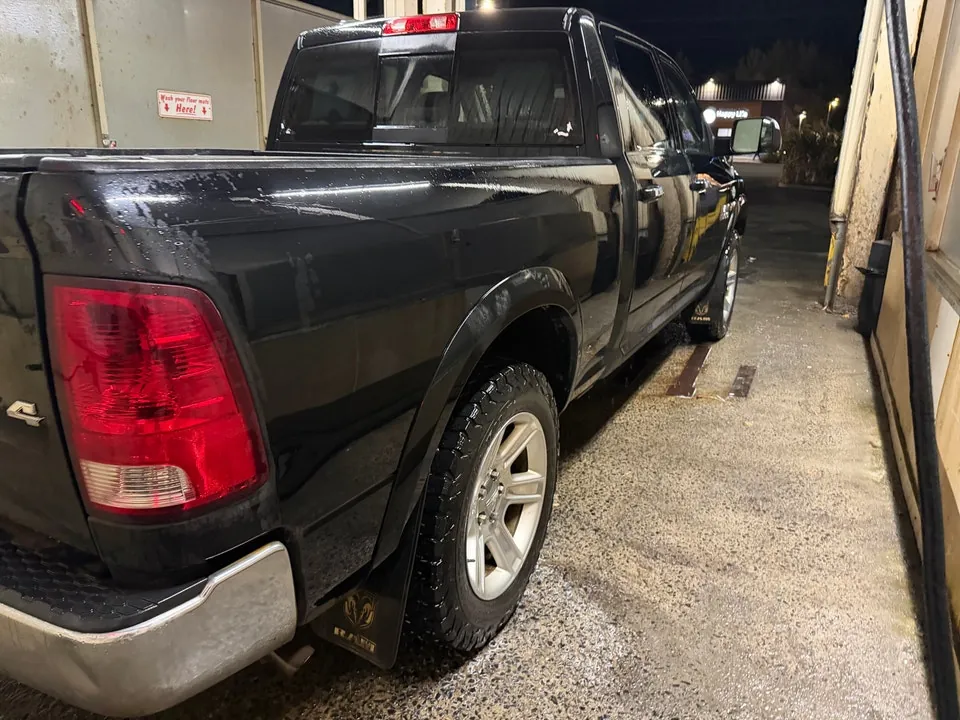 Dodge Ram 1500 2013 photo 3