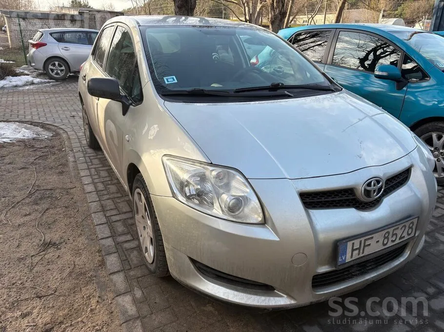 Toyota Avensis 2006 photo 3