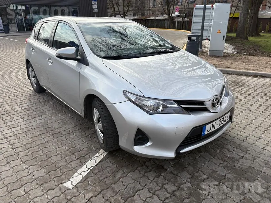 Toyota Avensis 2006 photo 4