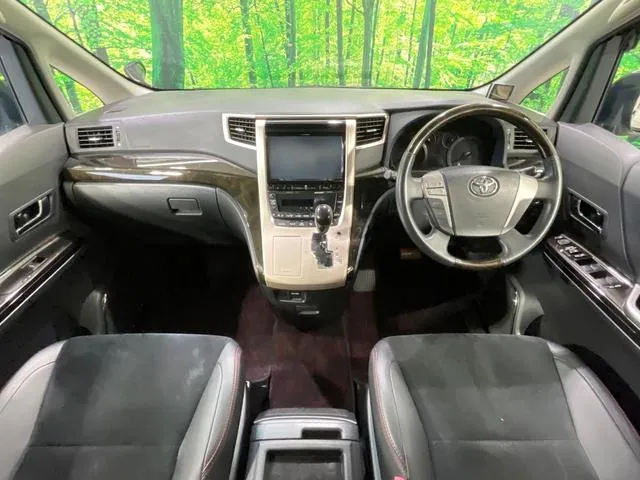 Toyota Veravia 2013 photo 2