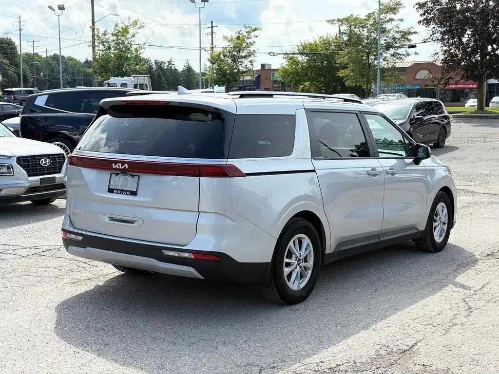 Kia Carnival 2023 photo 4