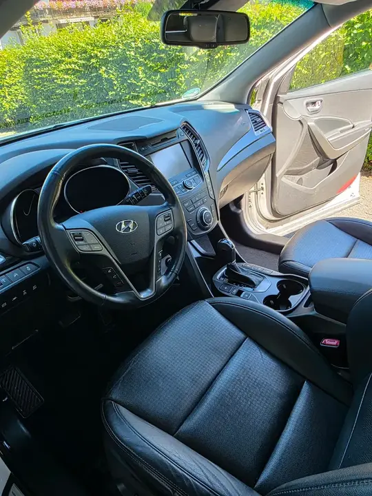Hyundai Santa Fe 2015 photo 3
